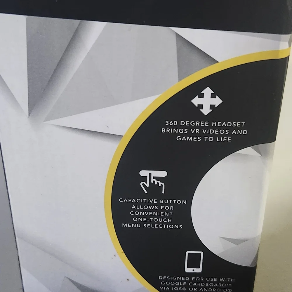 Sharper Image Platinum Series VR Headset - Black and White
